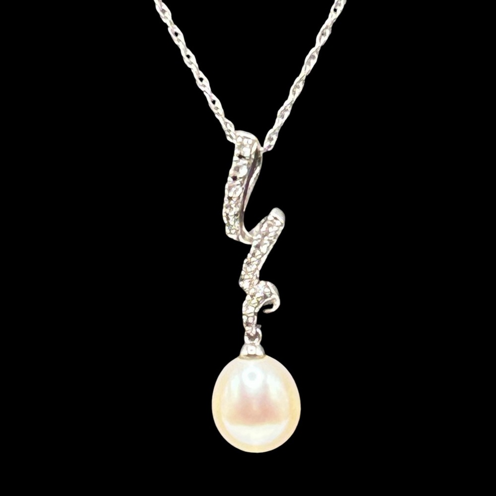 Cultured Pearl Diamond Spiral Sterling Pendant Necklace